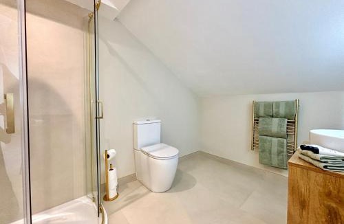 Waterloo Apartment | Wonderful Luxury Two Bedroom Duplex Apartment