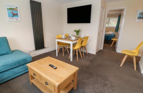 St. Ann's Chapel House | Wren's Nest Manorcombe 41