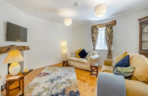 Aberystwyth House | Y Beudy