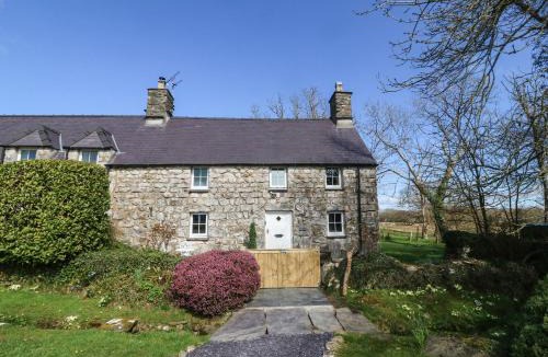Rhyd-y-clafdy House | Y Bwthyn Ty Du