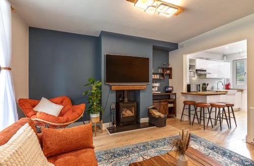 Selkirk House | Yarrow cottage