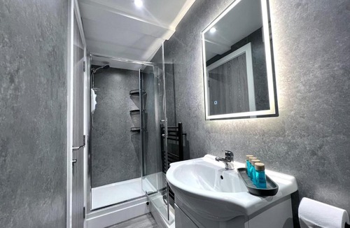 Worcester Apartment | Yastayzzz at Studio 2 Bransford Rd