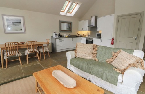 Killin Cottage | Yew Tree