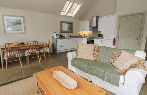 Killin Cottage | Yew Tree