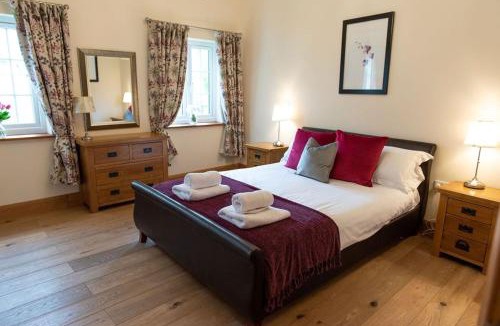 Llanilar House | Yr Hen Beudy