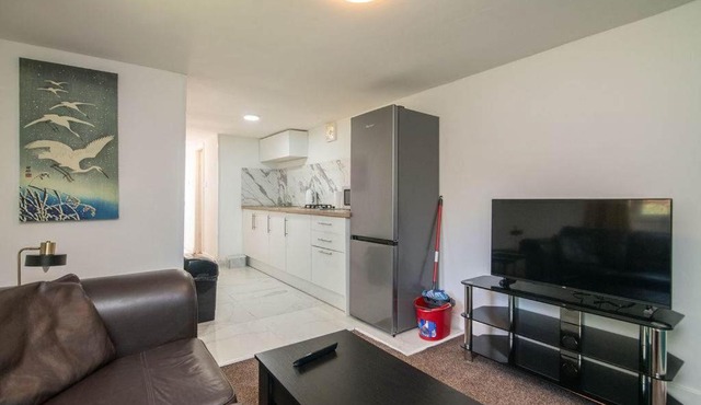 1 Bed Studio CV2