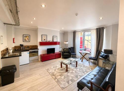 12A Regency Square