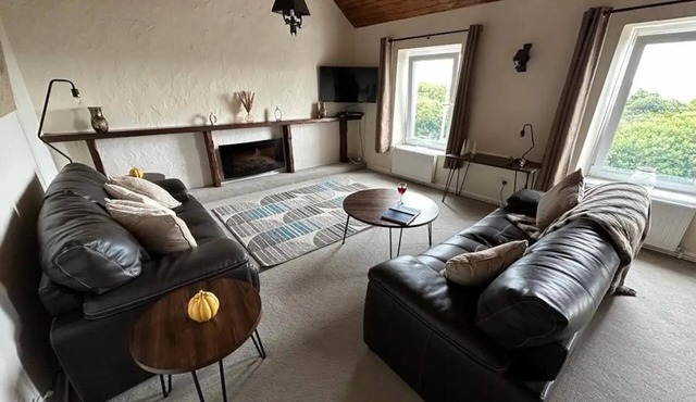 2 Bed-sleeps 4-sea View-pet Friendly-parking