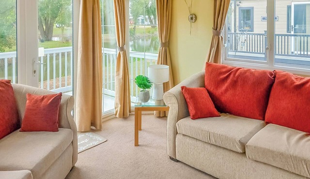 2 bedroom accommodation in Langworth
