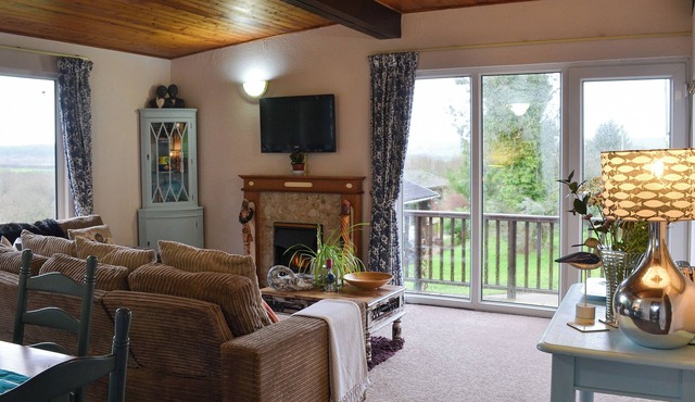 2 bedroom accommodation in Woolsery, near Bideford