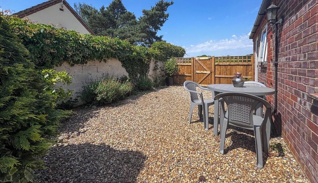 2 bedroom accommodation in Hevingham, near Wroxham