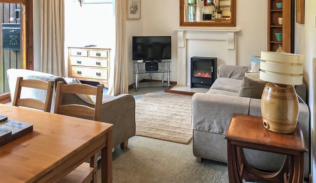 2 bedroom accommodation in Hayle