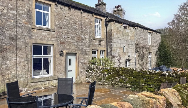 2 bedroom accommodation in Hebden