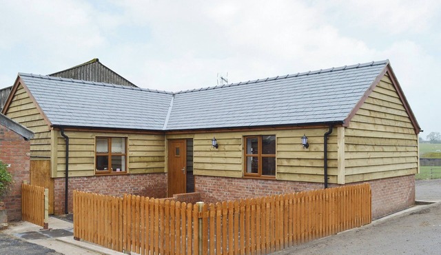 2 bedroom accommodation in Bickley, near Malpas