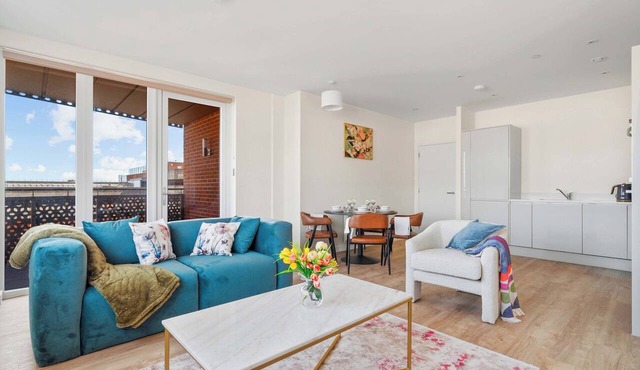 2bed Flat | FREE Parking | Heathrow | Thorpe Park