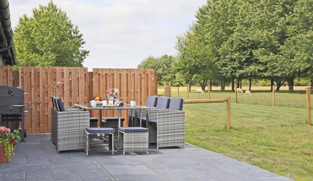3 Bed in Barsham (oc-bbarn)