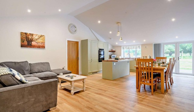 3 Bed in Barsham (oc-d27682)