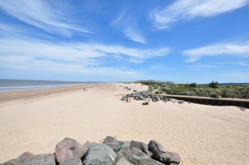 3 Bed in Brancaster oc-2153