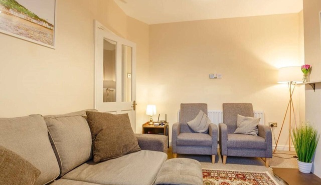 3 Bed in Llanfairfechan (oc-89646)