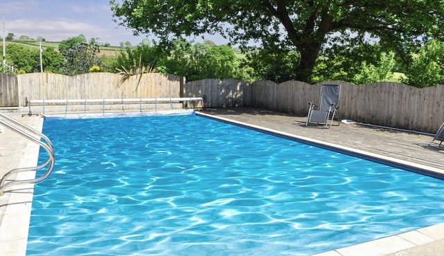 3 bedroom accommodation in Saltash