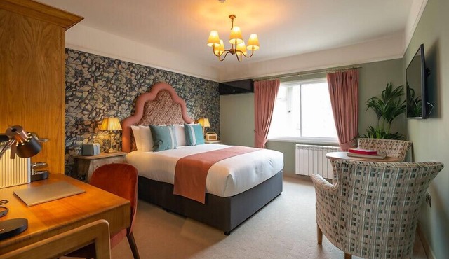 Bear Hotel