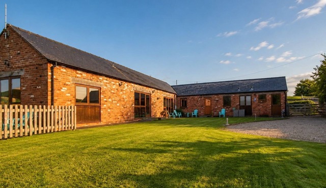 Bramble Barn - dog friendly barn