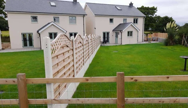 Brecon Beacons Retreat | 2 Cottages & Gardens