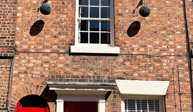 Central Chester home. Excellent location. Sleeps 4. Pet friendly.