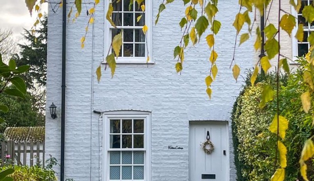 Charming Cottage in historic Grantchester Village