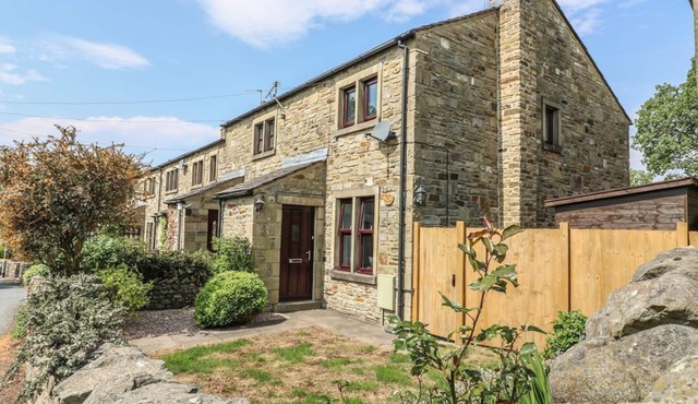 Charming Croft Cottage Retreat