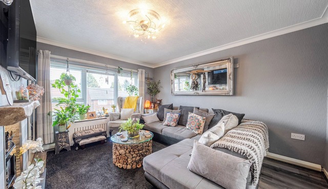 Charming Middleton Apartment sleeps 2