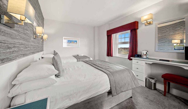 Cliffs Hotel - Blackpool in Blackpool