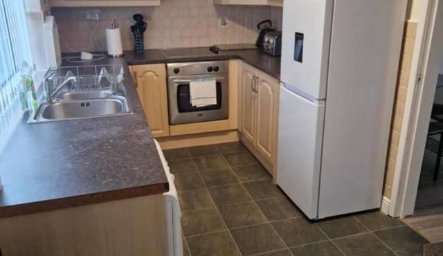Comfortable 2Br Home-free Parking-great Location