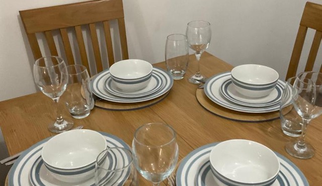 contractor Ready 3Bed House WIFI Parking IP1