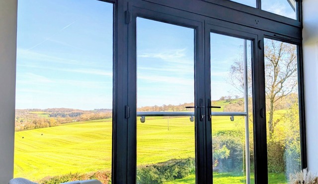 Devon Countryside Retreat Near Exeter