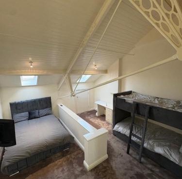 Dock View Lodge