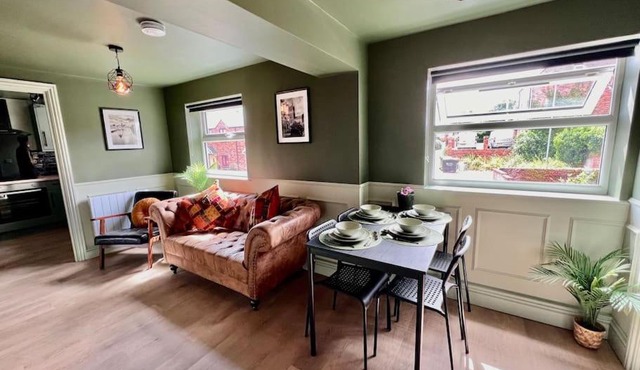 Elegant flat at Bromwich Heights