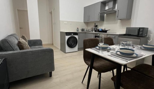 Entire Central Kettering 1 Bedroom Apartment