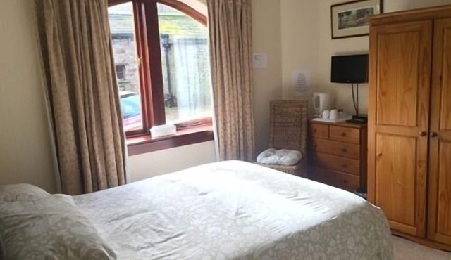 Fox & Hounds Inn