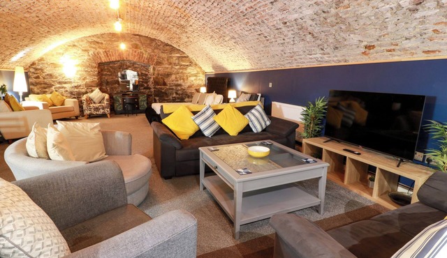 Gatehouse Studio Apartment