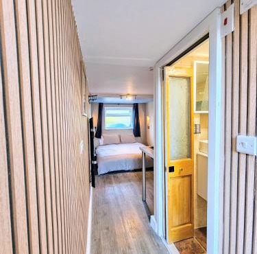 HASA Studio LONDON LUTON AIRPORT
