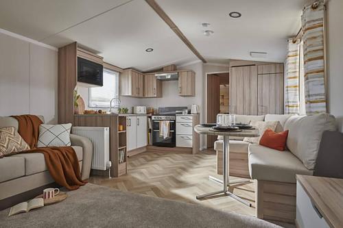 Heather View Standard Daisy Caravan Pet 2