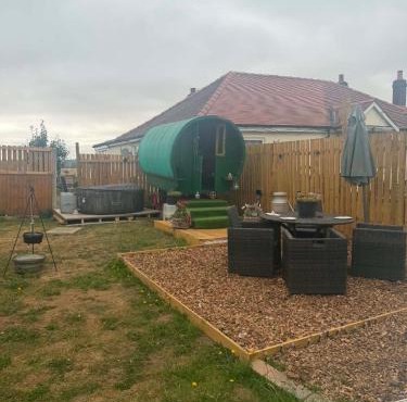 Hillcrest hideaways