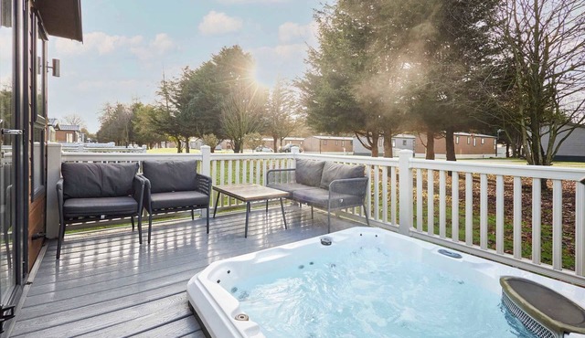 Host & Stay | Fairview Lodge