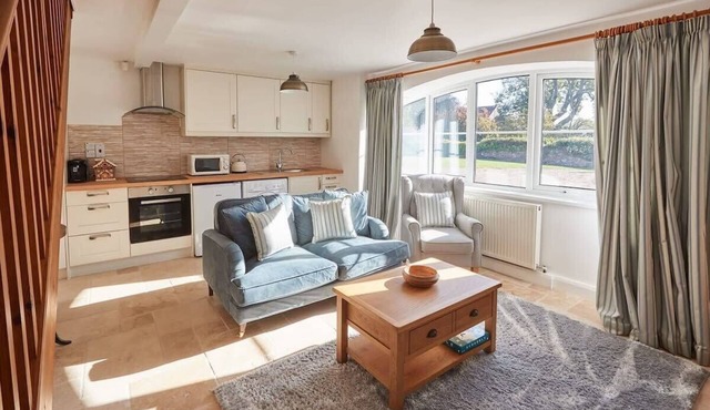 Host & Stay | May Cottage