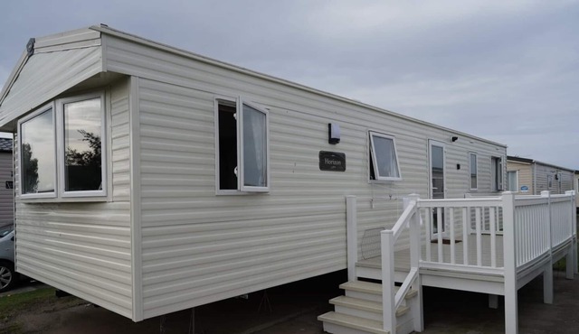 Immaculate 3 bedroom caravan in Presthaven