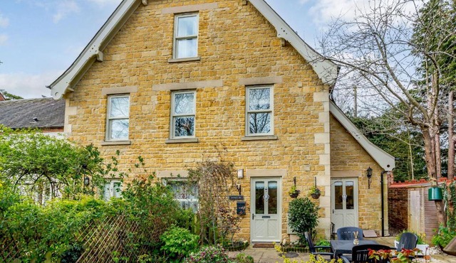 Jasmine Cottage