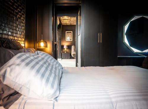 Legends Accomodation