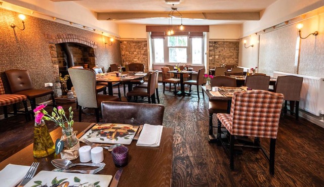 Maypole Inn in Settle