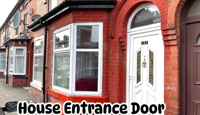Mcrshared House-big Bedroom Sleeps 3